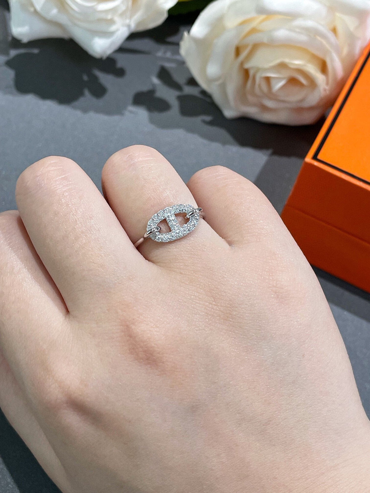 Aura RONDE KLEINER DIAMANTENRING