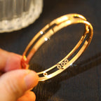 [Aura ]Move Romane Diamond Bangle Bracelet