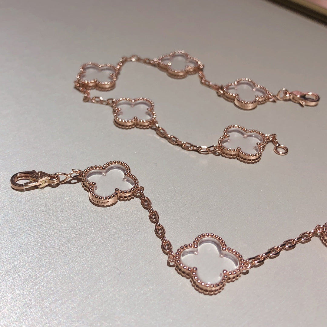 [⭐Aura ]New CLOVER 5 MOTIF ROCK CRYSTAL BRACELET