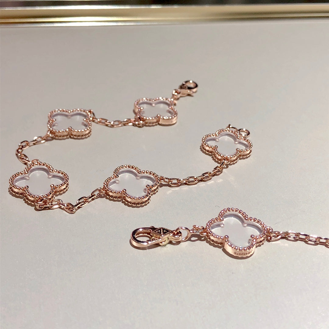 [⭐Aura ]New CLOVER 5 MOTIF ROCK CRYSTAL BRACELET
