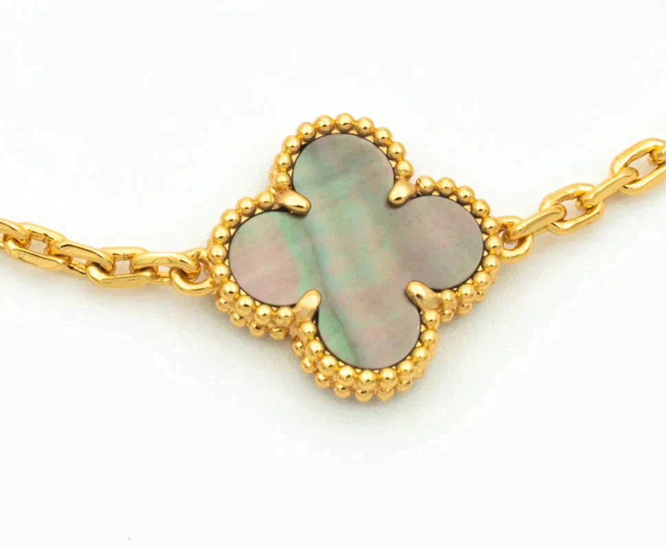 [Aura ]Neue CLOVER 5 MOTIF GRAU MOP ARMBAND KOLLEKTION