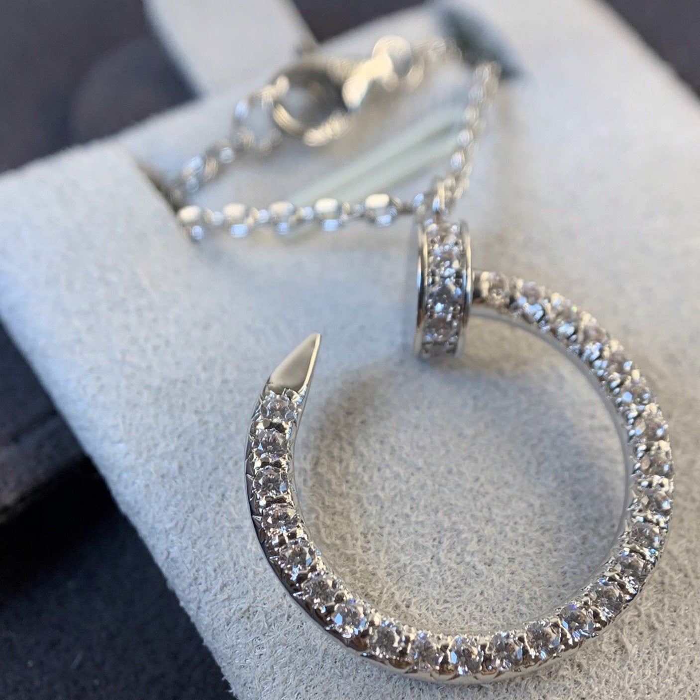 Aura JUSTE HALSKEKTE SILBER DIAMANTEN