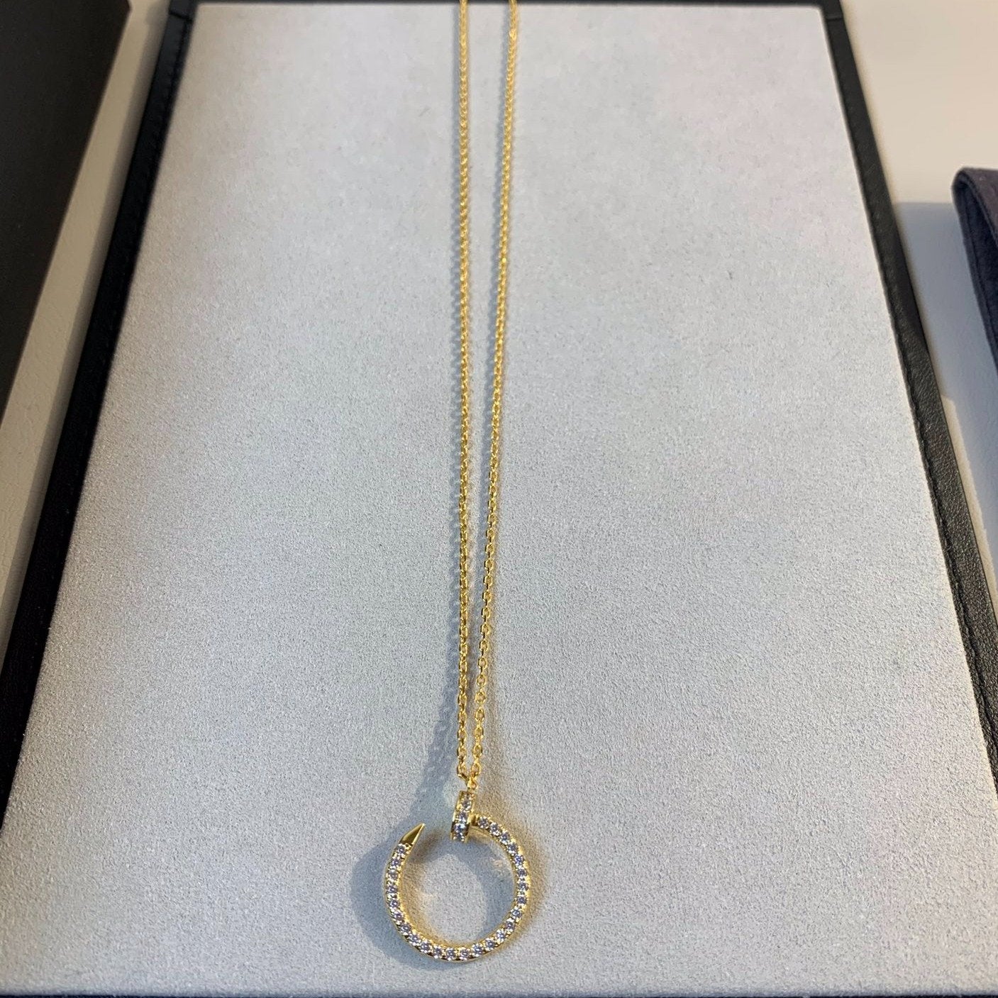 Aura JUSTE NECKLACE GOLD DIAMONDS