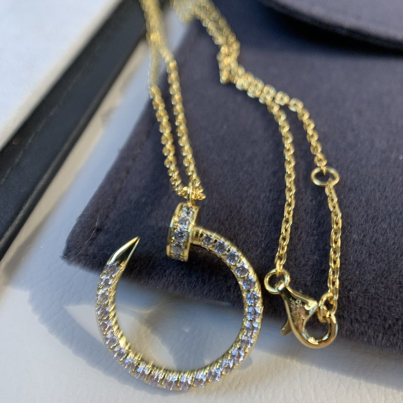 Aura JUSTE NECKLACE GOLD DIAMONDS