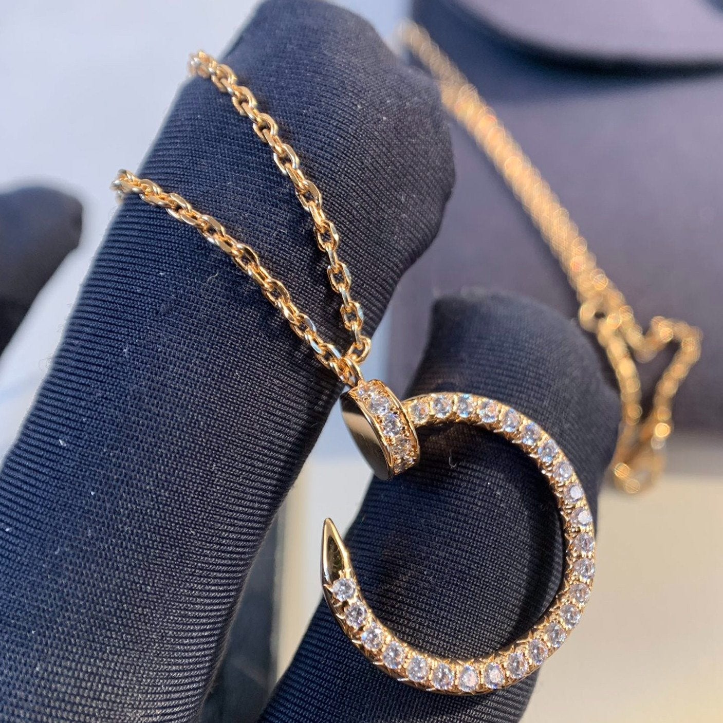 Aura JUSTE NECKLACE PINK GOLD DIAMONDS