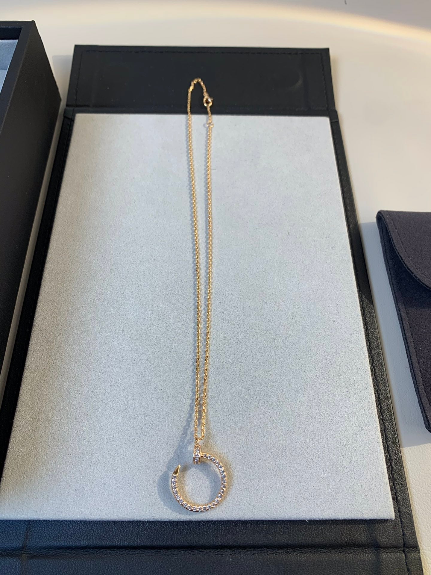 Aura JUSTE HALSKETTE ROSÉGOLD DIAMANTEN