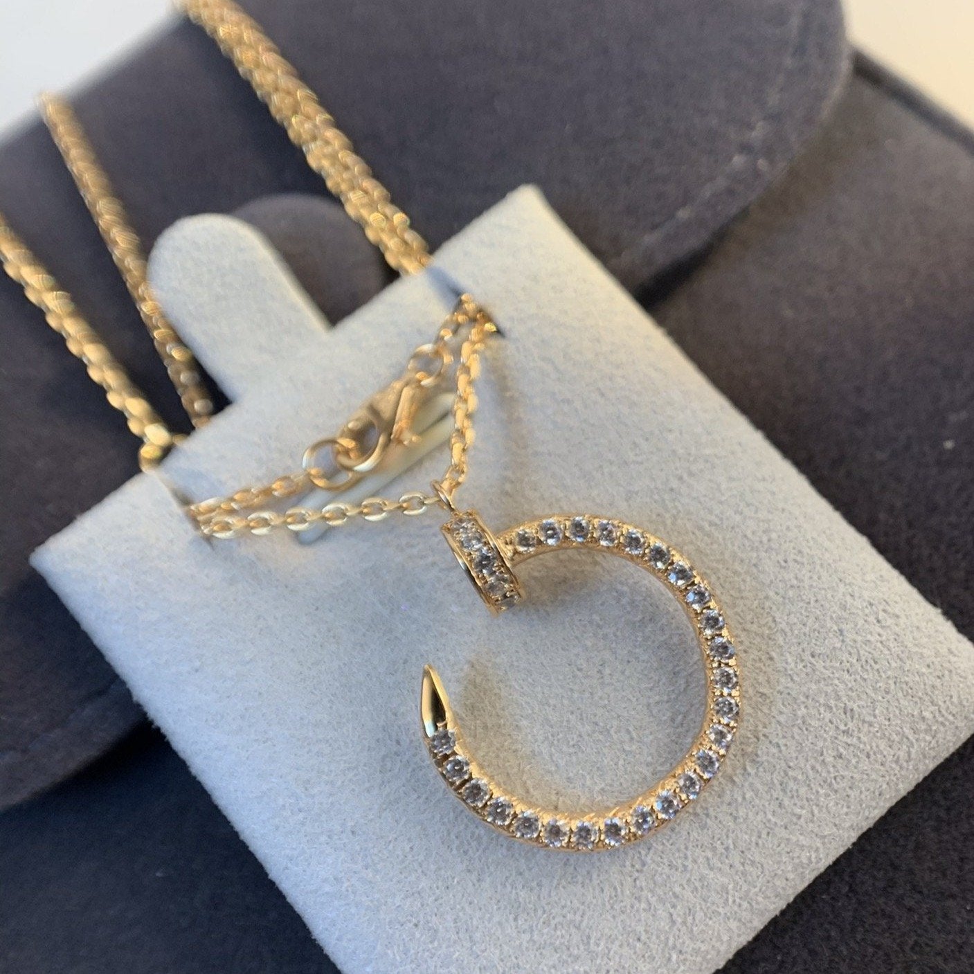 Aura JUSTE NECKLACE PINK GOLD DIAMONDS