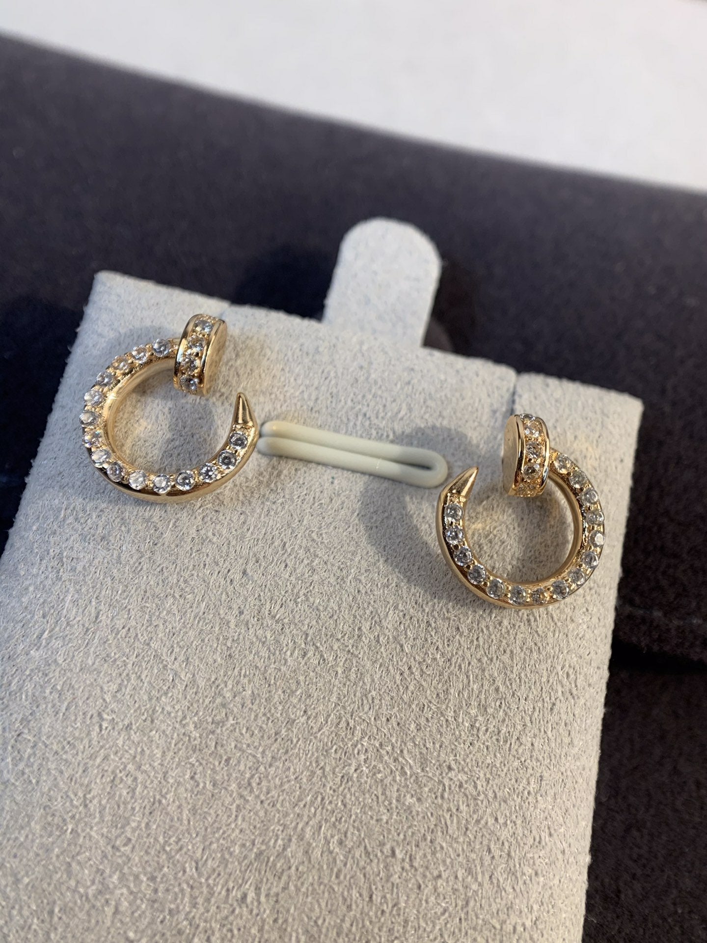 Aura JUSTE EARRINGS GOLD DIAMONDS