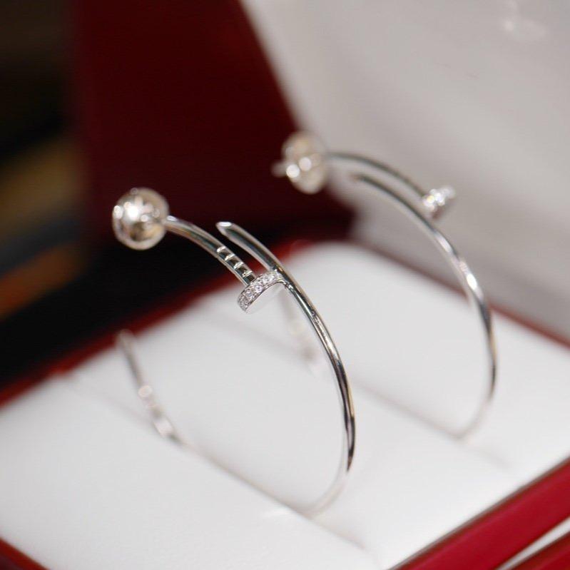 Aura JUSTE EARRINGS DIAMONDS 1.8MM