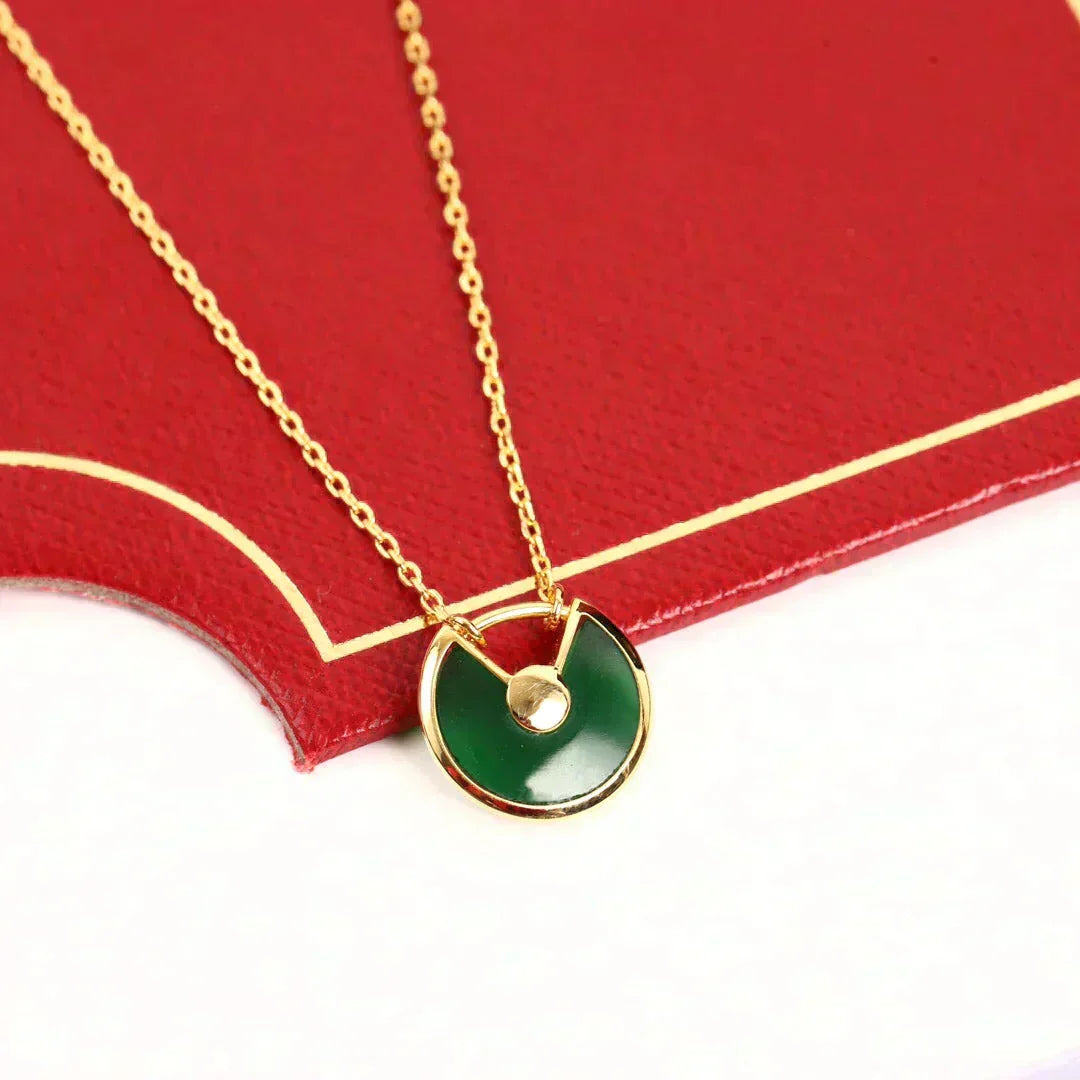 Aura AMULETTE GOLD MALACHITE NECKLACE
