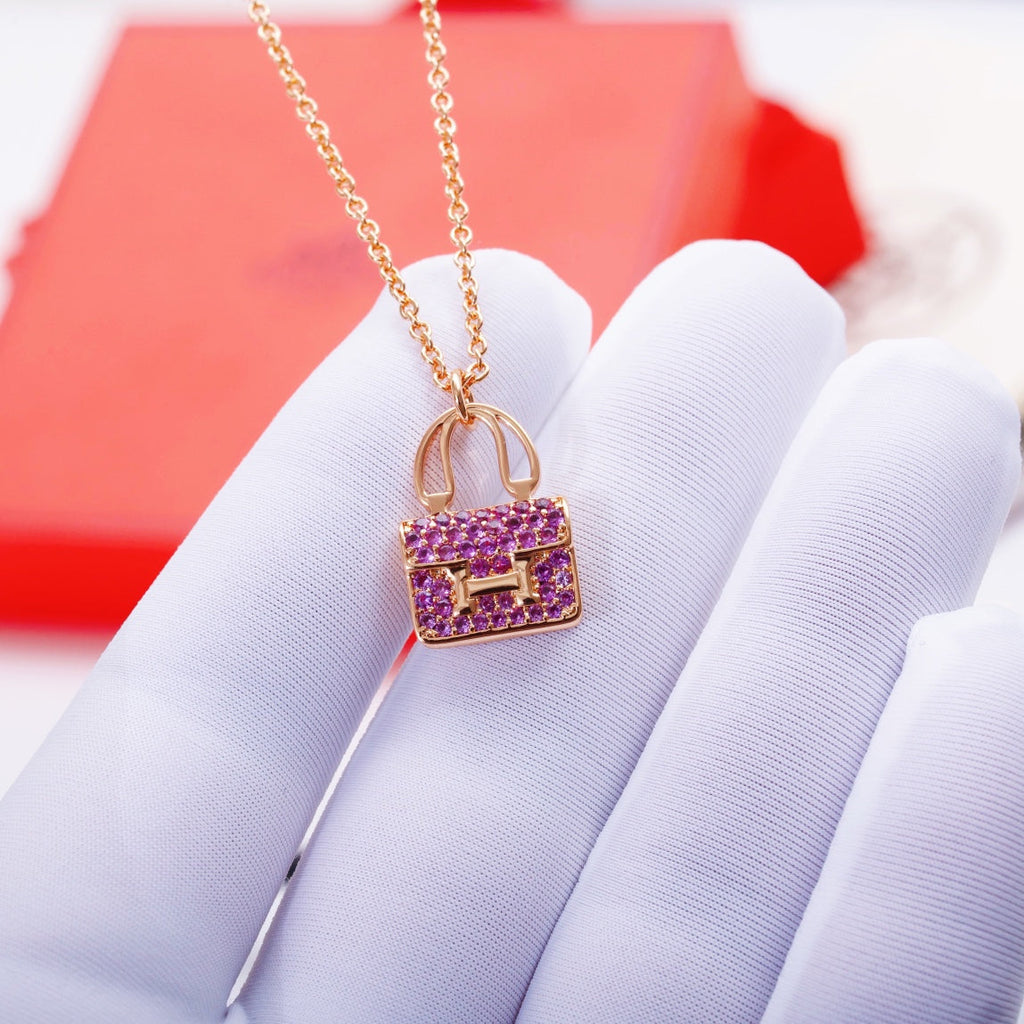 Aura CONSTANCE PEDANT PURPLE DIAMOND NECKLACE