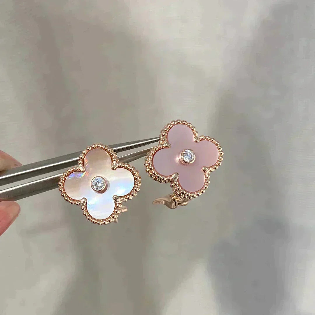 Aura CLOVER MEDIUM 1 MOTIVE ROSA MOP DIAMANT OHRRINGE