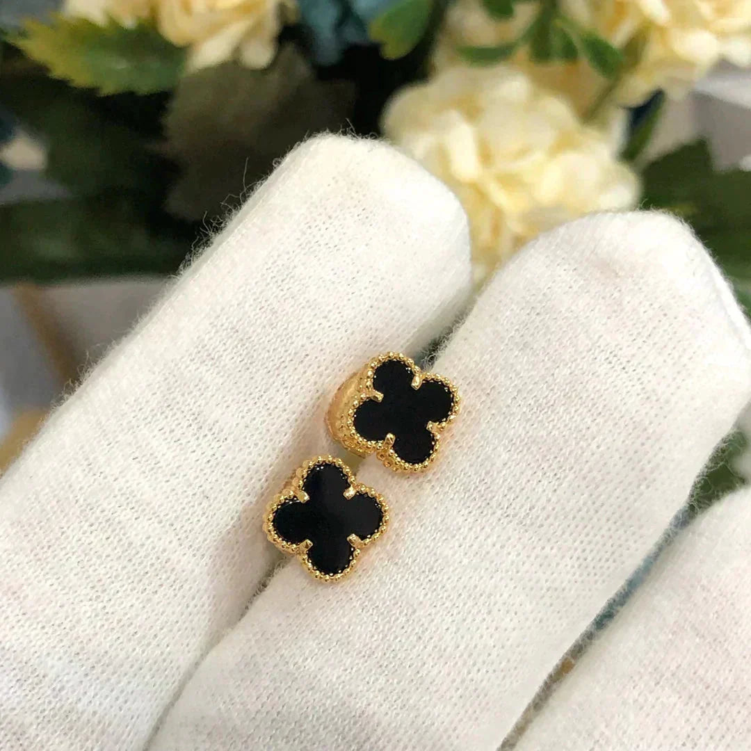 Aura CLOVER MINI 9.5MM BLACK MOP EARRINGS