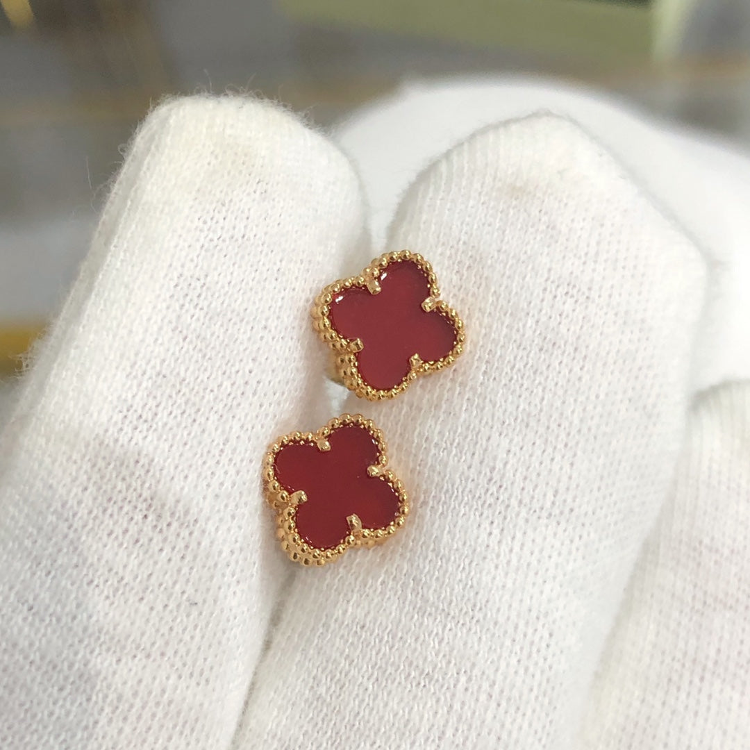 Aura CLOVER MINI GOLD EARRINGS