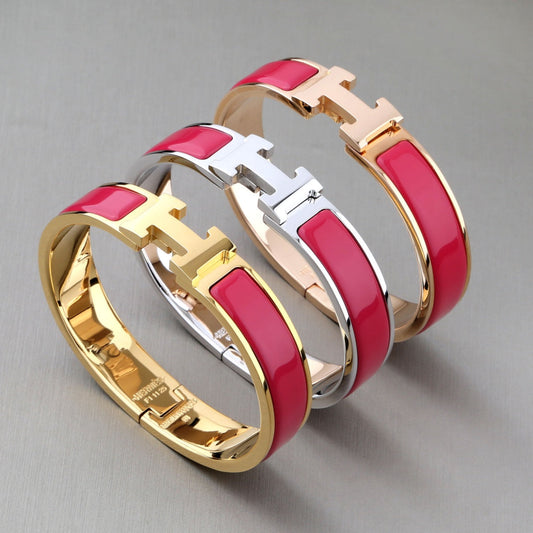 [⭐Aura ]H RED BRACELET
