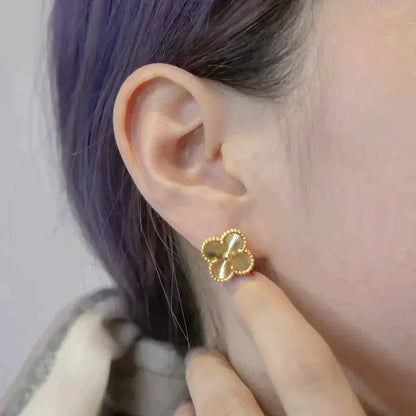 [⭐Aura ]CLOVER MEDIUM 1 MOTIFS LASER EARRINGS