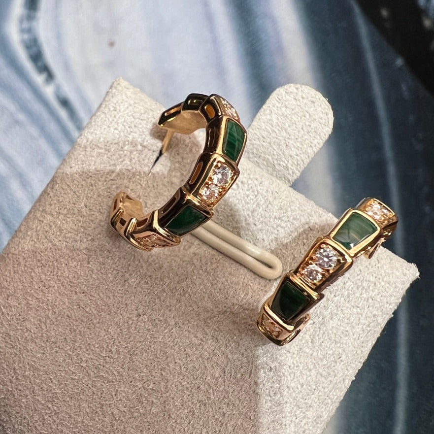 [⭐Veya]SERPENTI OHRRINGE AUS ROSÉGOLD MIT MALACHIT