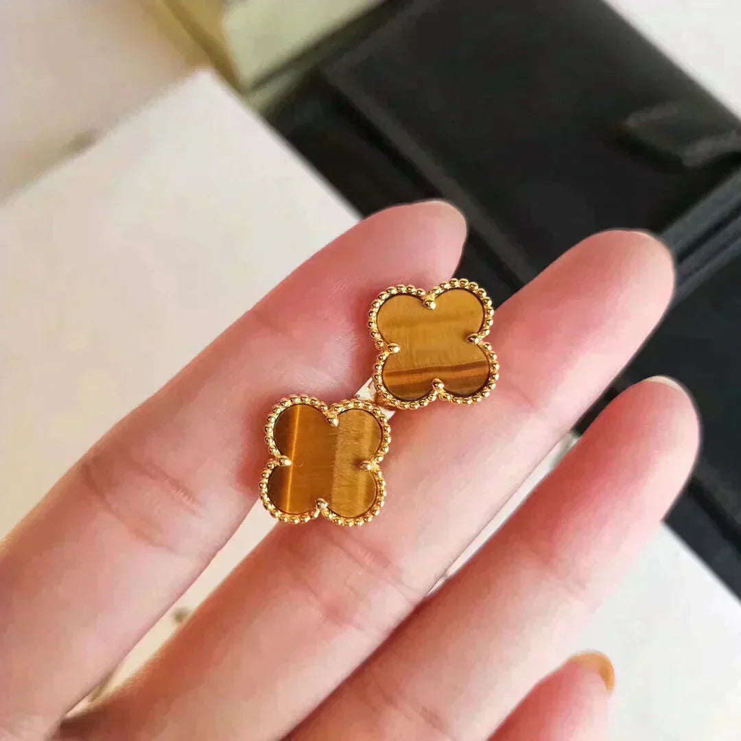 Aura CLOVER MEDIUM 1 MOTIFS TIGER EYE EARRINGS