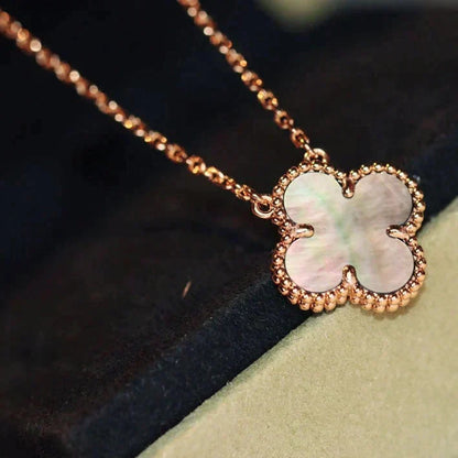 [⭐Aura ]CLOVER 15MM  GRAY MOTHER OF PEARL NECKLACE