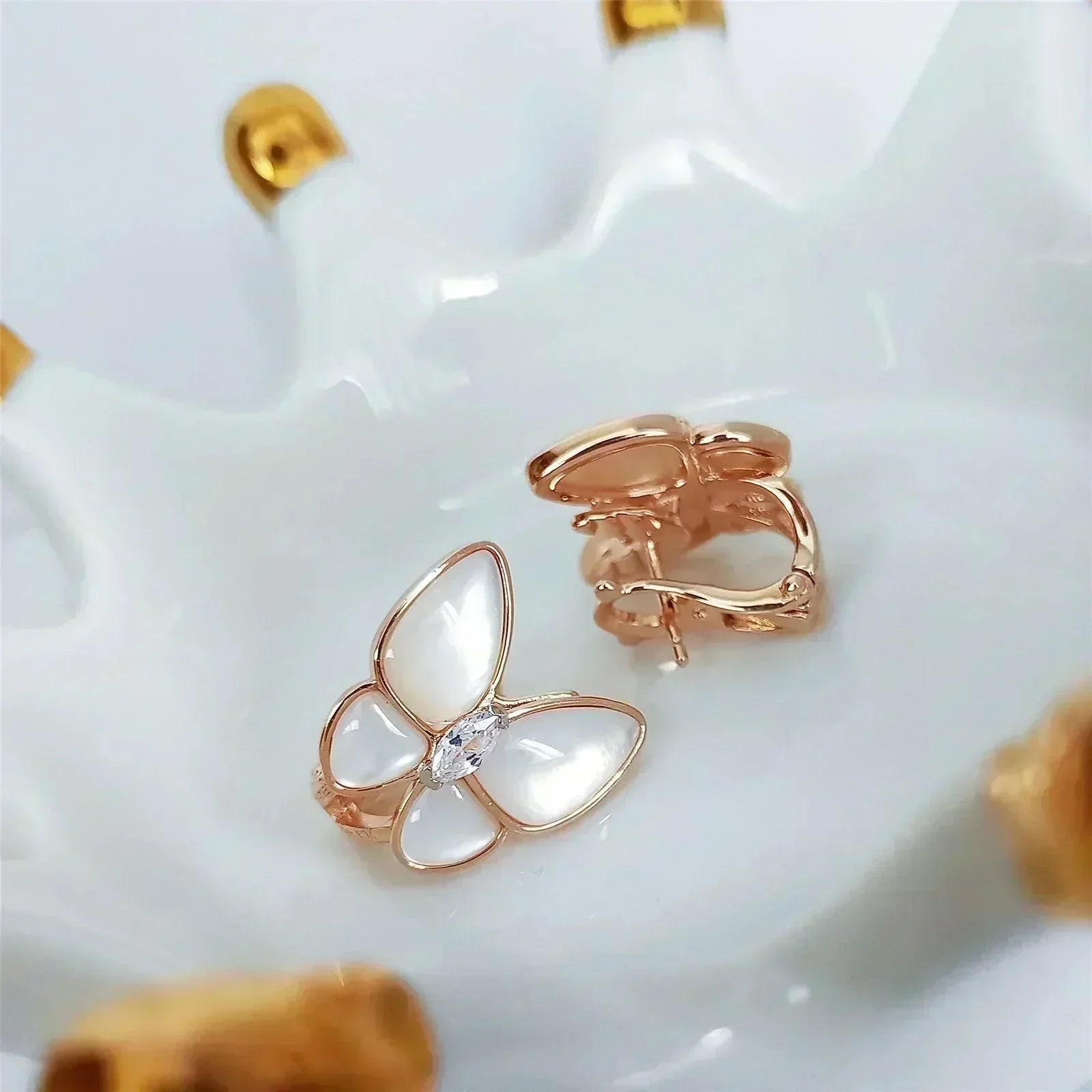 Aura BUTTERFLY MOP DIAMOND EARRINGS