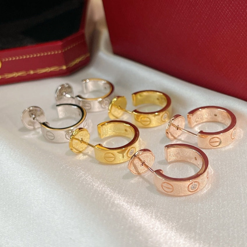 Aura LOVE EARRINGS 5.7MM 2 DIAMONDS