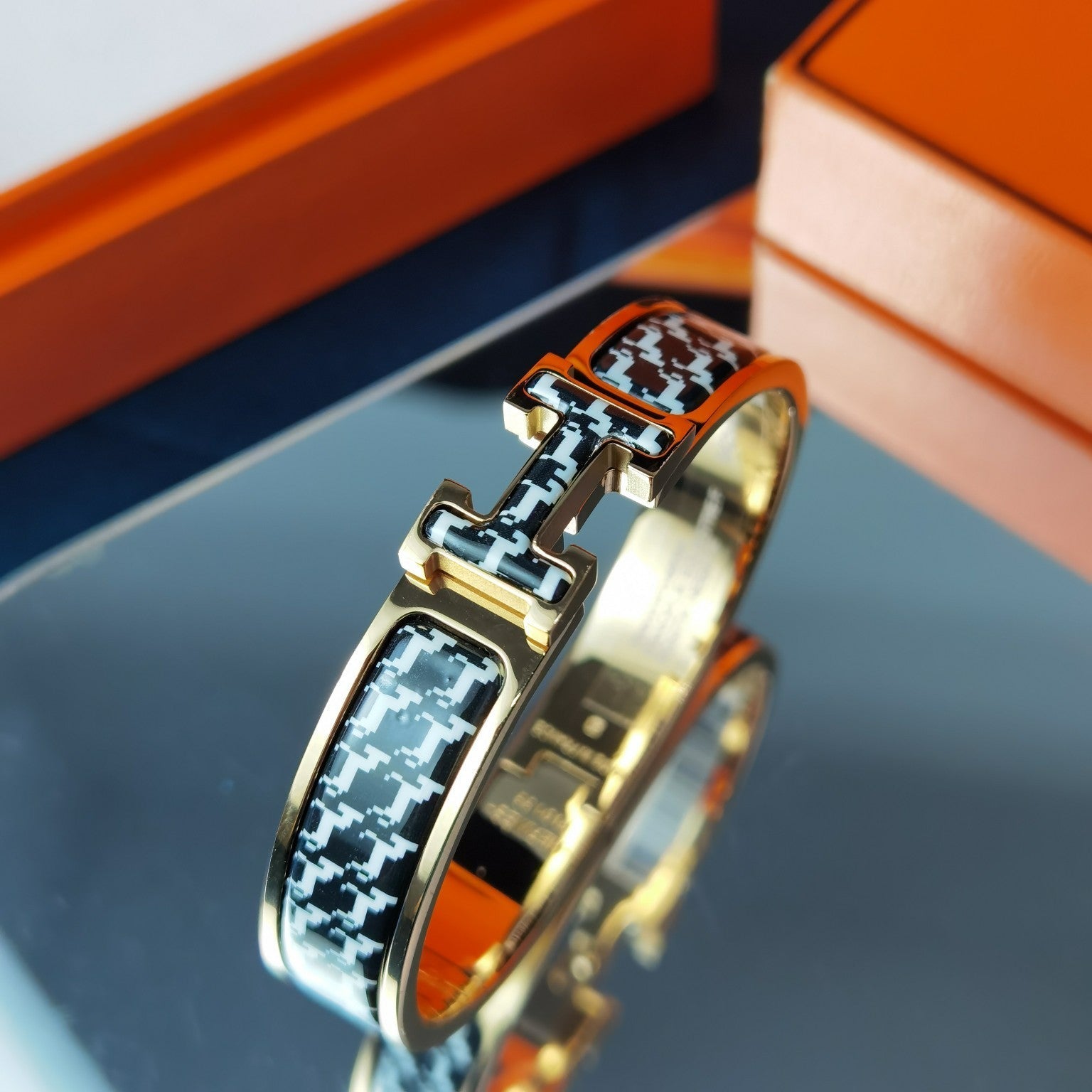 Aura H HORSE BRACELET 12MM
