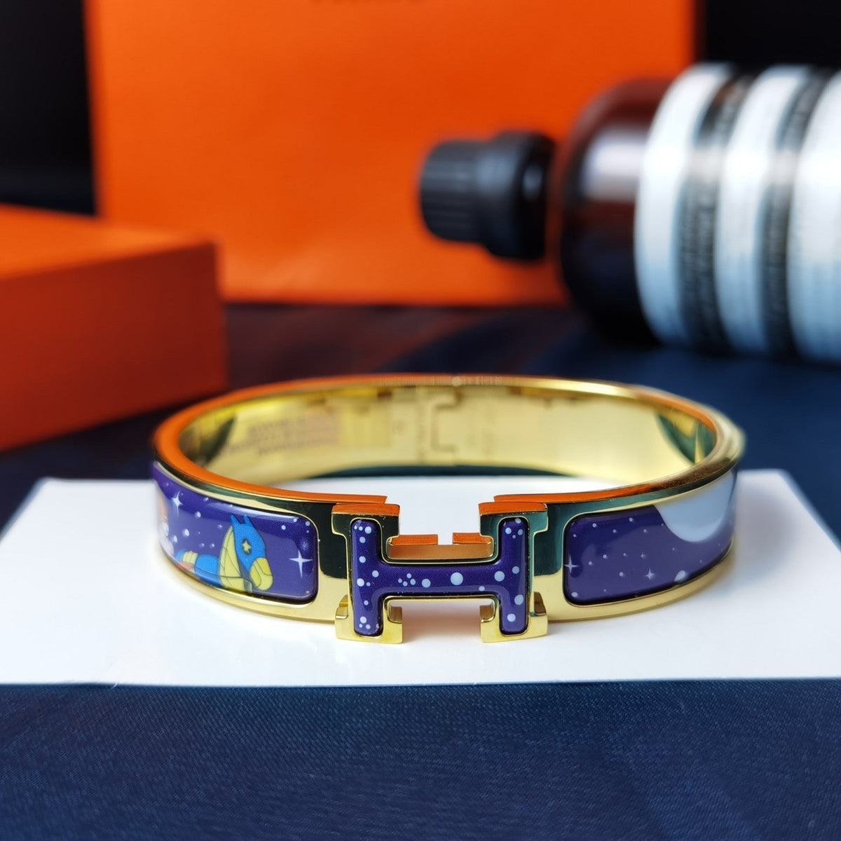 [⭐Aura ]H STAR AND MOON BRACELET 12MM