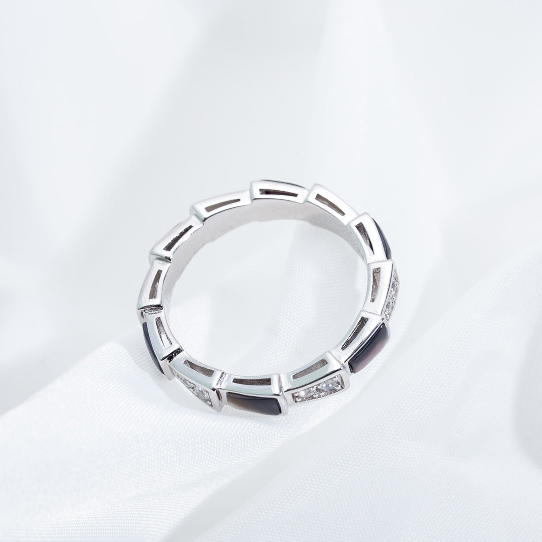[⭐Veya]セルペンティ リング シルバー ダイヤモンド ブラックマザーオブパール 3MM