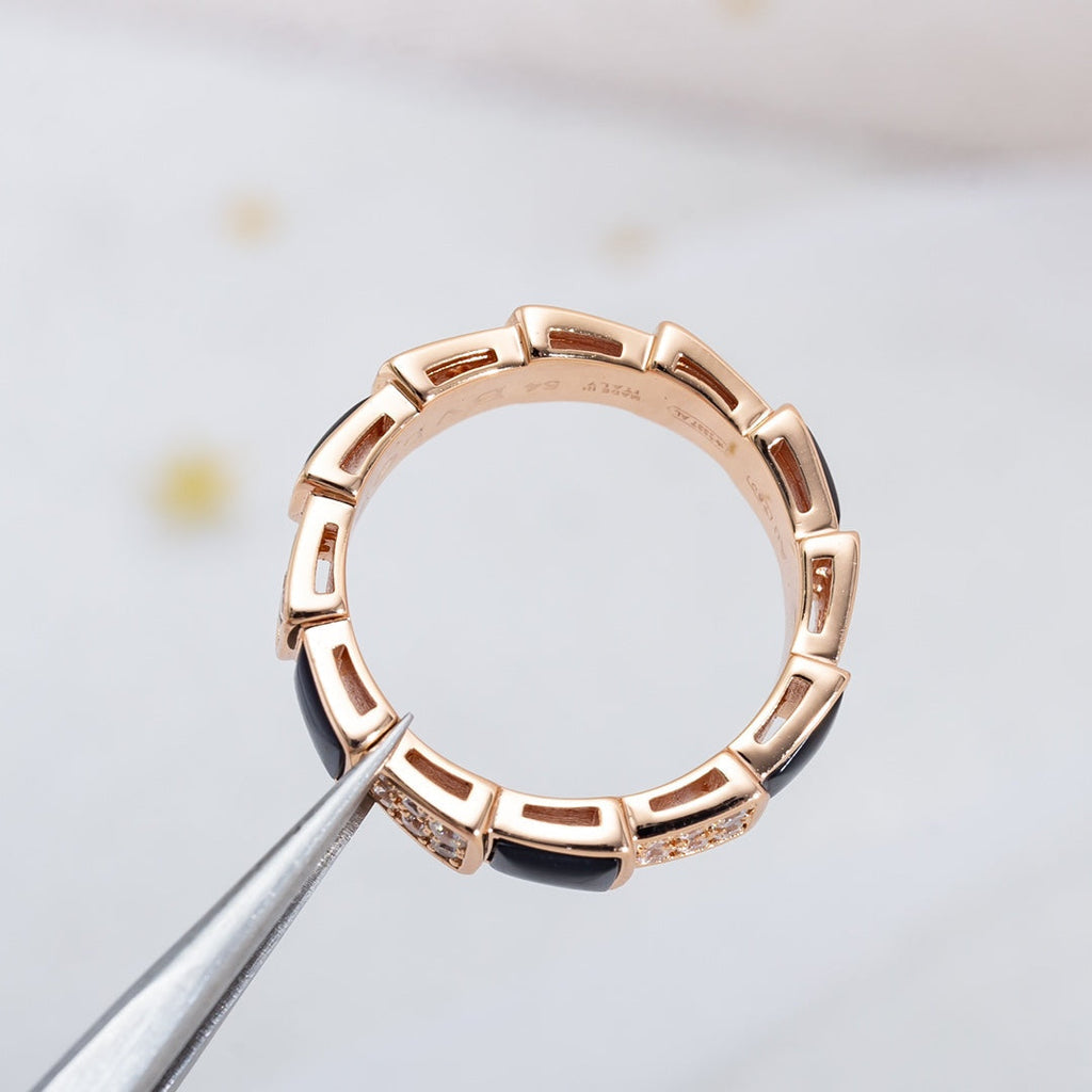 [⭐Veya]セルペンティ リング ピンクゴールド ブラックマザーオブパール ダイヤモンドパヴェ 4mm