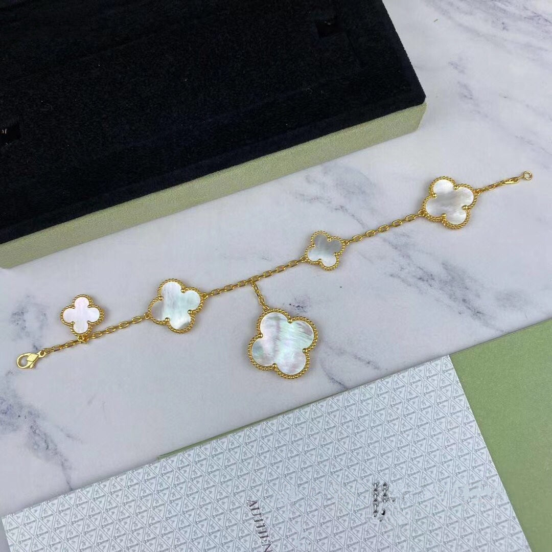 Aura MAGIC CLOVER MOP GOLD BRACELET 5 MOTIFS