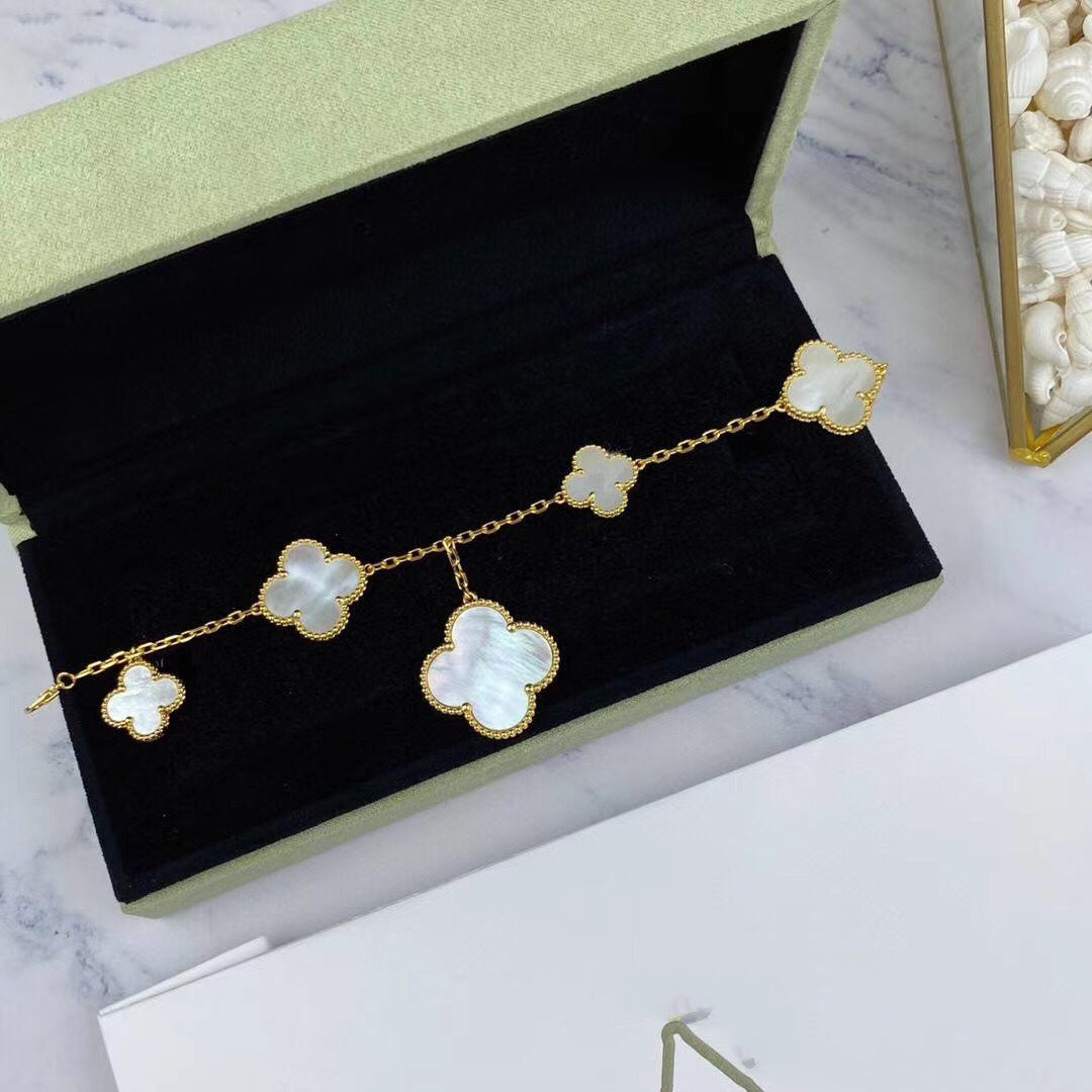 Aura MAGIC CLOVER MOP GOLD BRACELET 5 MOTIFS