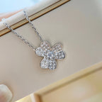 Aura CLOVER DIAMOND HALSKETTE SILBER