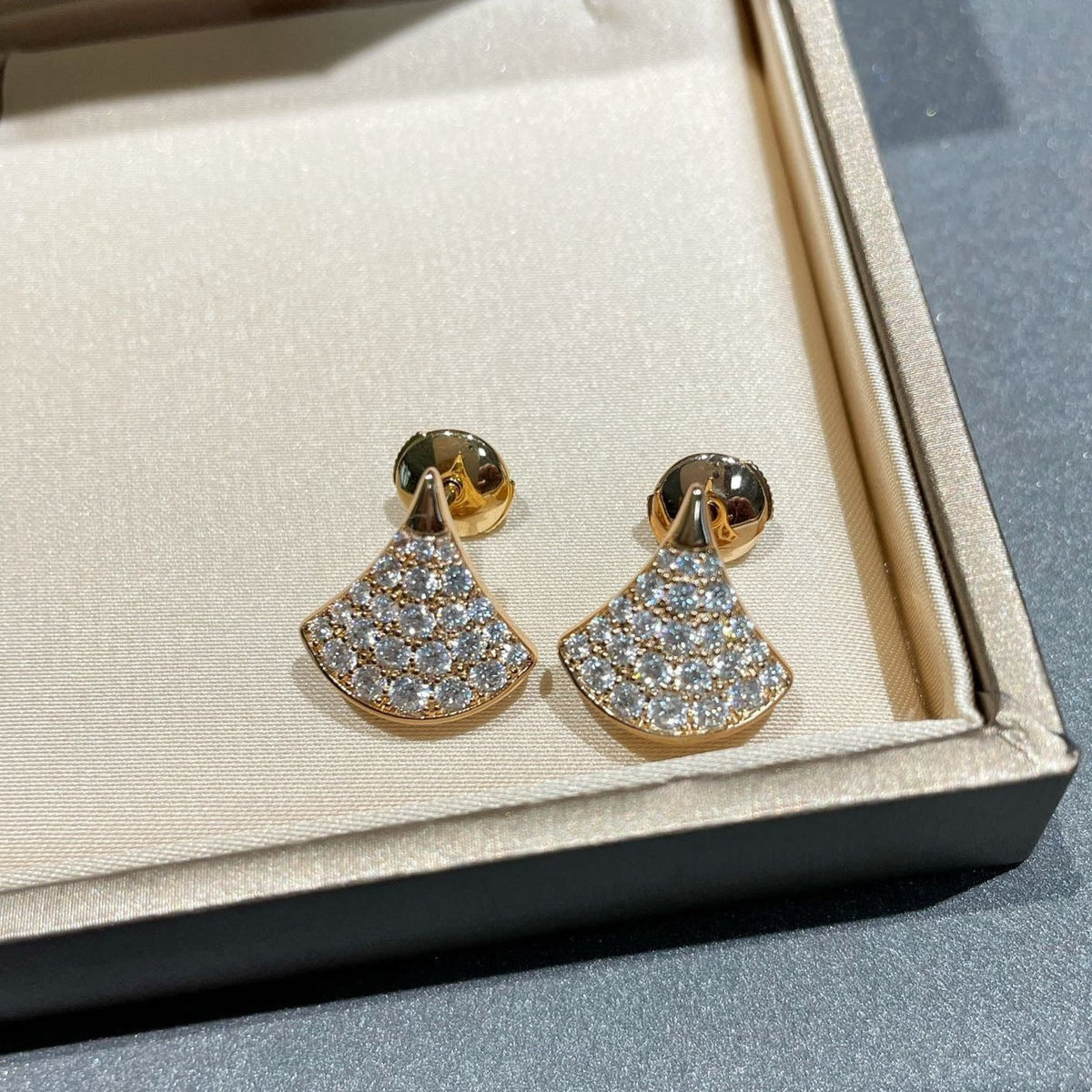 [⭐Veya]ドリーム スタッドピアス ダイヤモンド