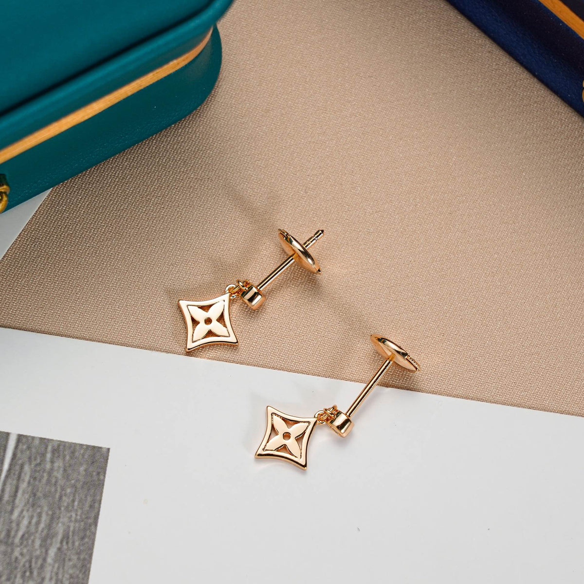 Aura STAR OHRRINGE GOLD