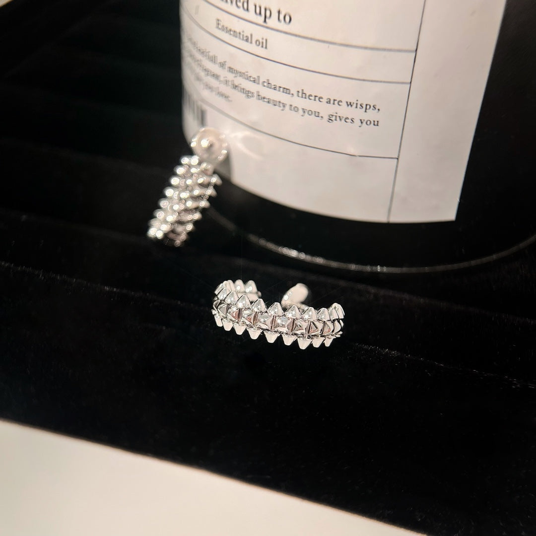 Aura CLASH EARRINGS