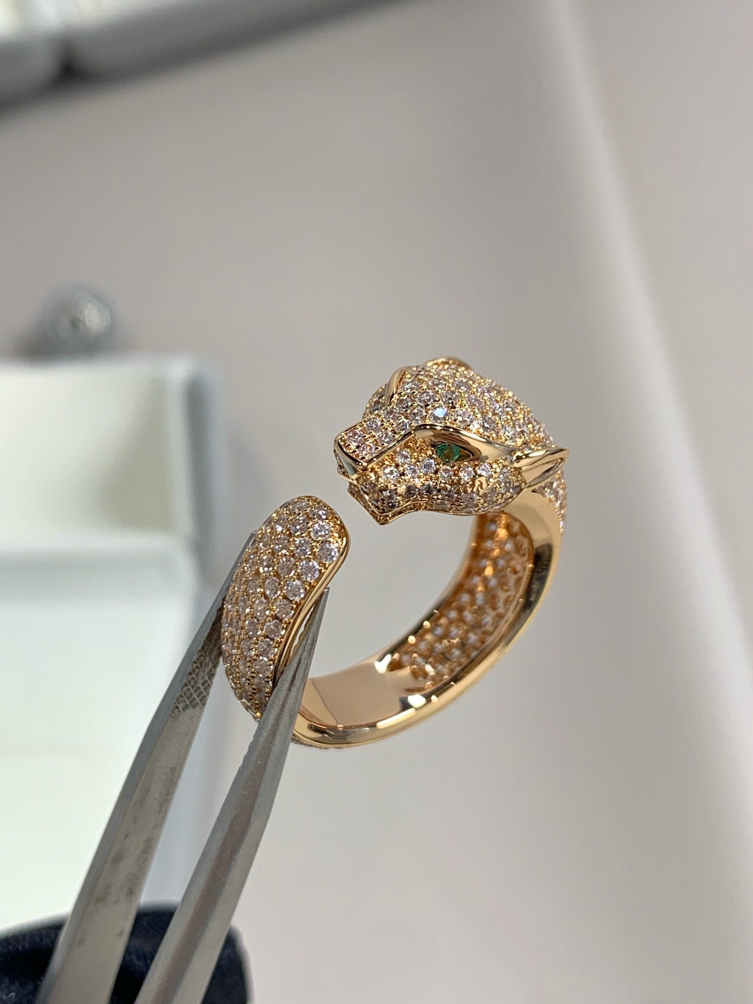 Aura PANTHERE PINK GOLD DIAMOND RING