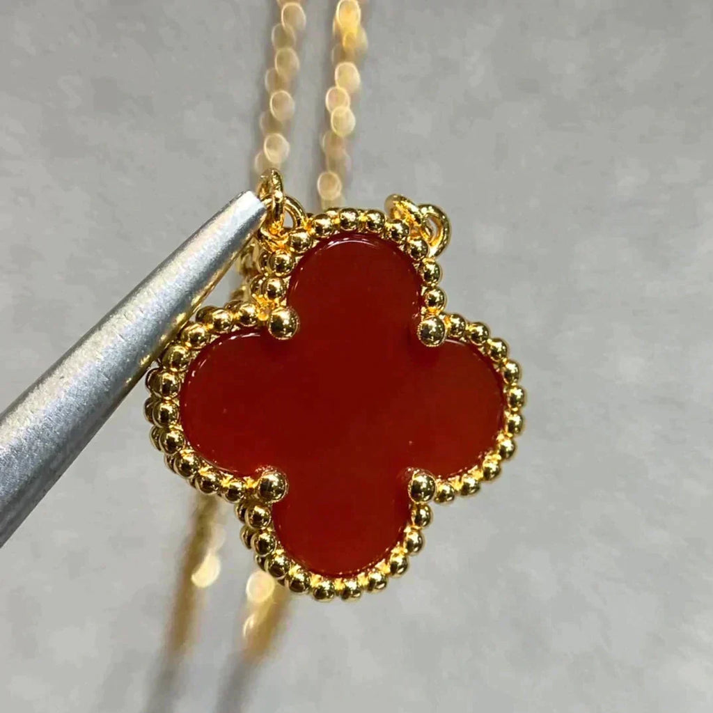 Aura CLOVER 15MM KARNEOL EINZELBLUMEN-HALSKEtte