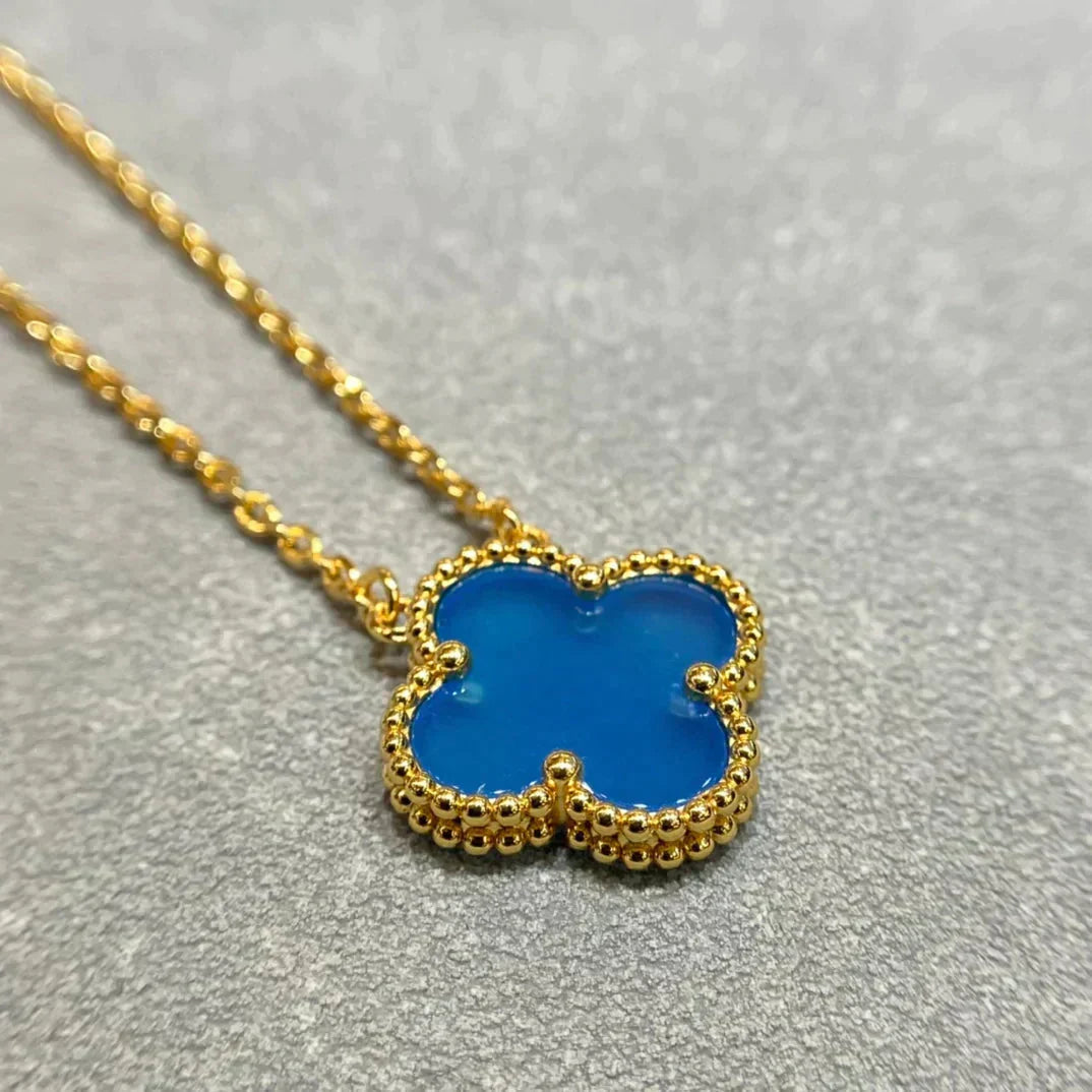 Aura CLOVER 15MM BLUE AGATE NECKLACE