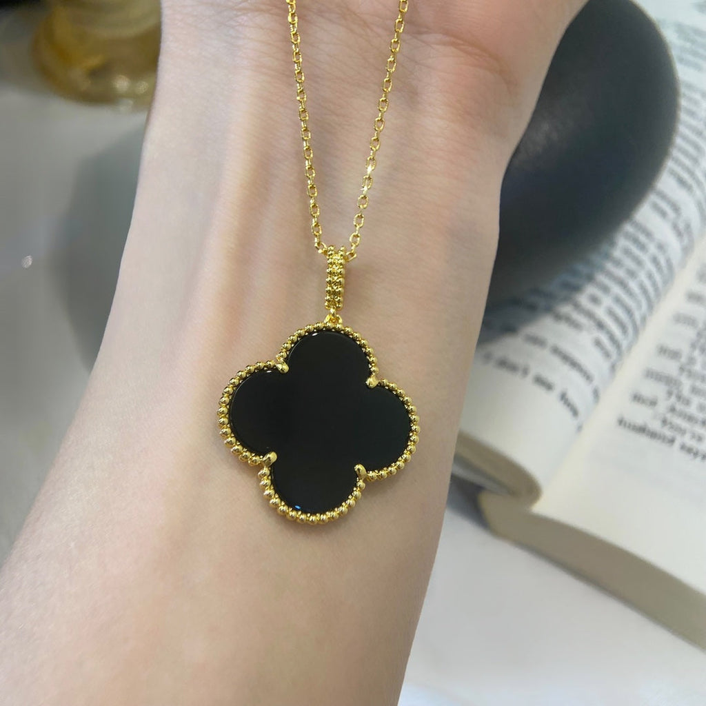 Aura CLOVER 25MM HALSKETTE GOLD ONYX