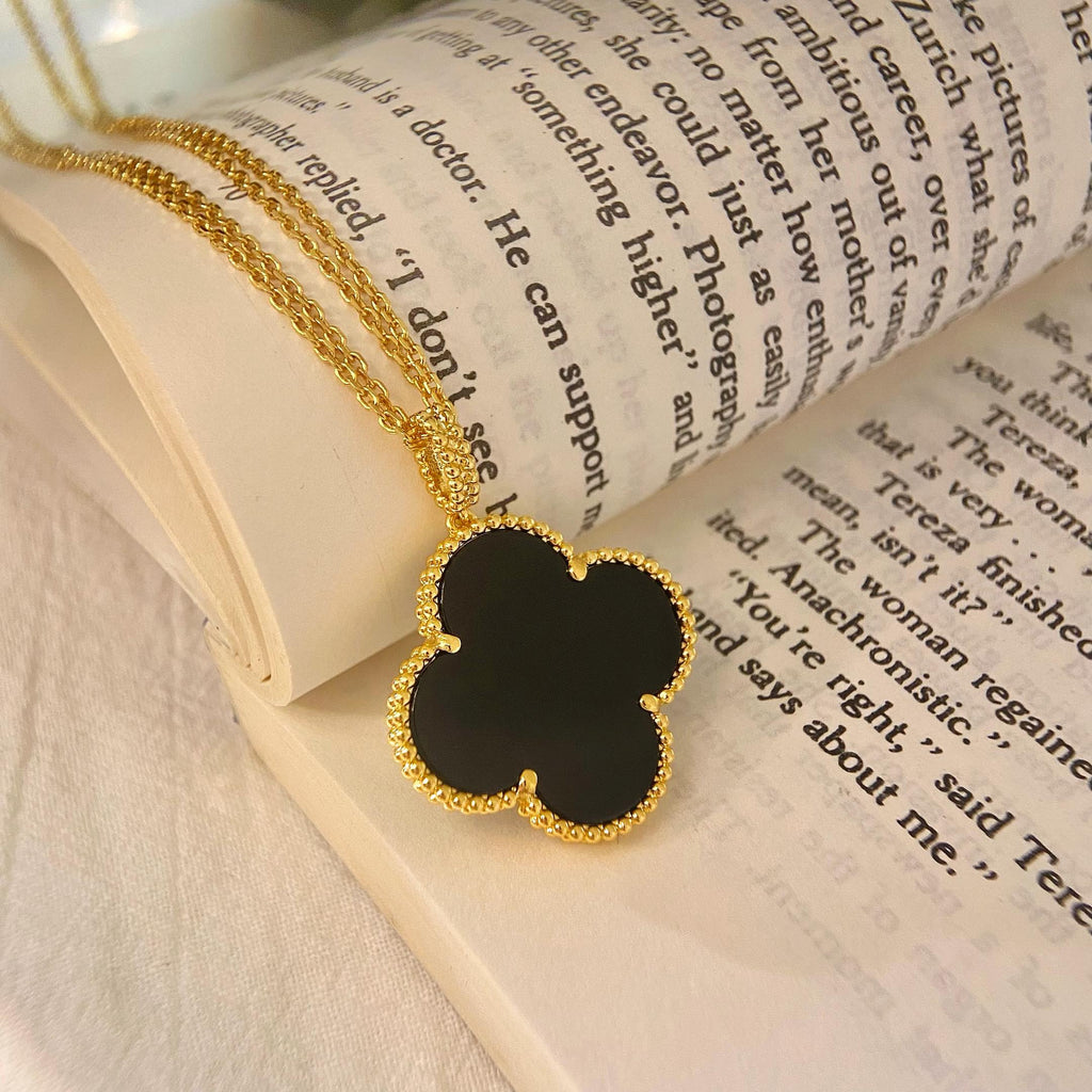 Aura CLOVER 25MM HALSKETTE GOLD ONYX