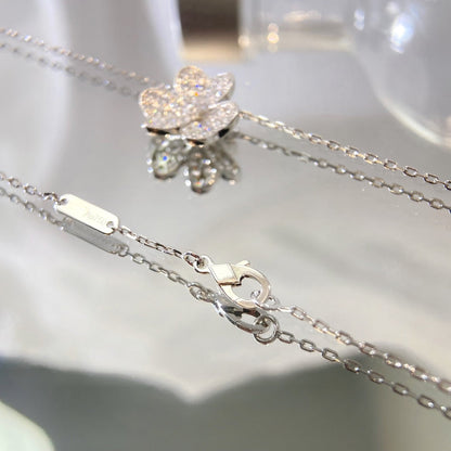 [⭐Aura ] FLOWER DIAMOND NECKLACE