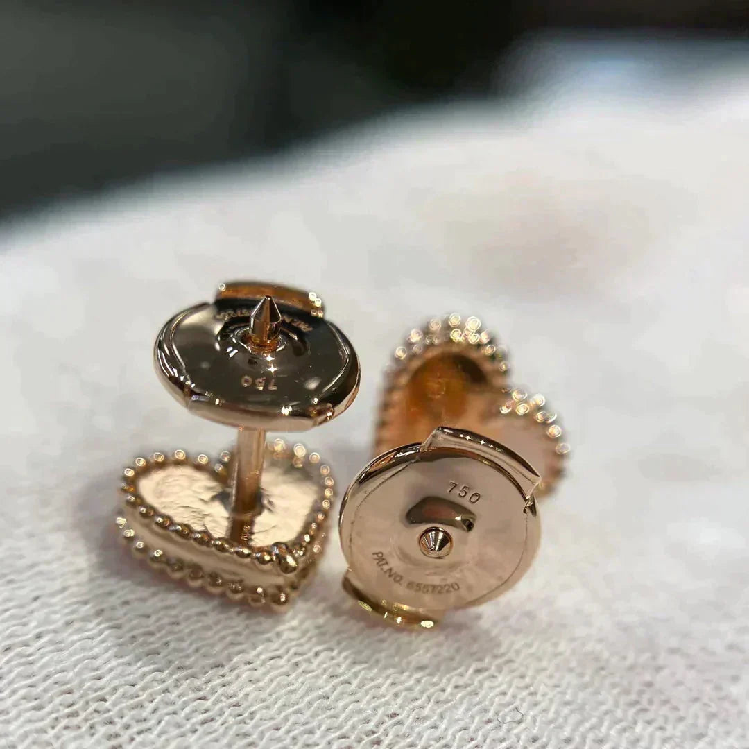 Aura HEART CARNELIAN STUD EARRINGS