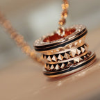 [⭐DORISW]ZERO 1 ROCK PEDANT PINK GOLD BLACK NECKLACE