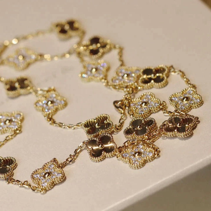 [⭐Aura ]CLOVER 20 MOTIFS LASER DIAMOND NECKLACE