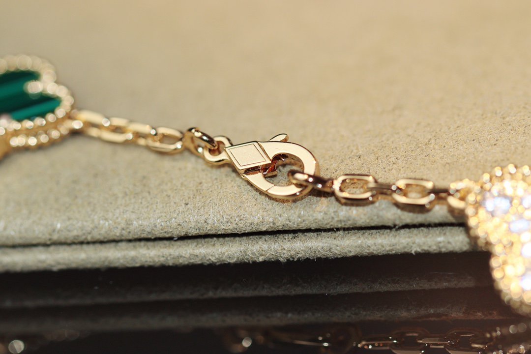 Aura CLOVER 20 MOTIVE ONYX ROSÉGOLD