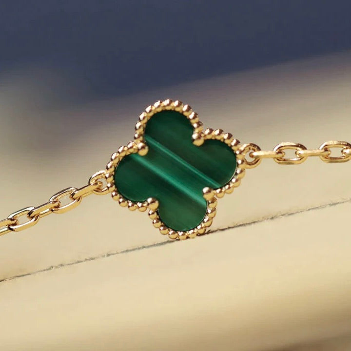 Aura CLOVER 20 MOTIVE MALACHIT DIAMANTENHALSKETTE