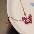 Aura BUTTERFLY RED DIAMOND ROSÉGOLD-HALSKETTE