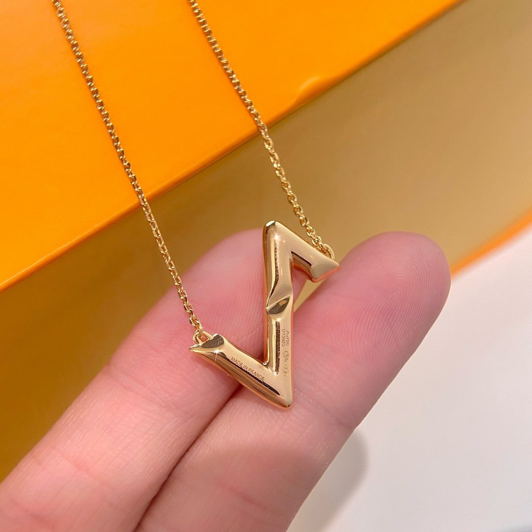 Aura VOLTE UPSIDE DOWN NECKLACE