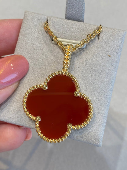 [⭐Aura ]CLOVER 25MM NECKLACE GOLD CARNELIAN