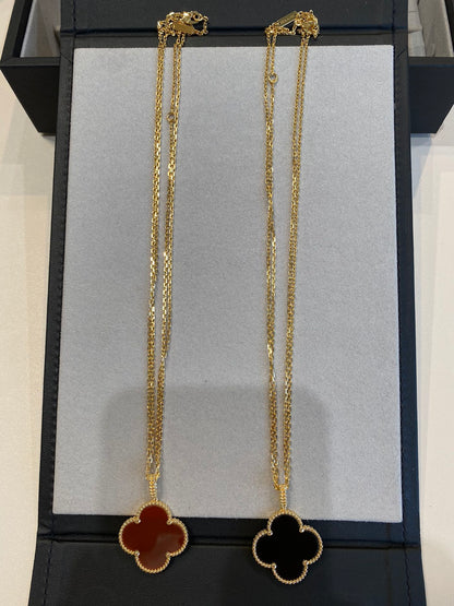[⭐Aura ]CLOVER 25MM NECKLACE GOLD CARNELIAN